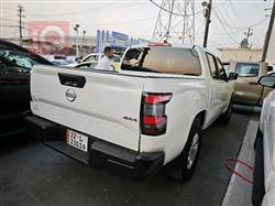 نيسان فرونتر